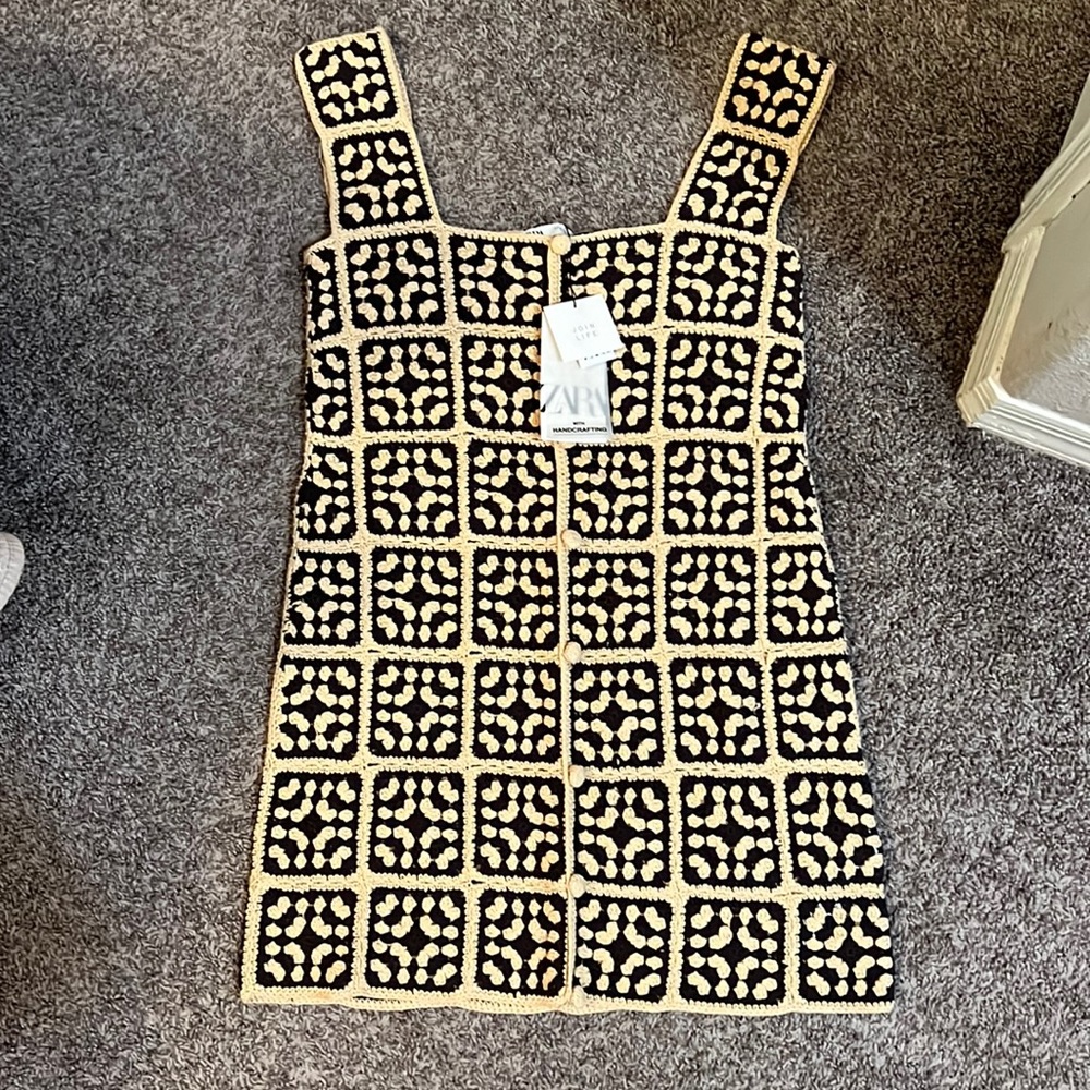 Zara brown/cream crochet dress (size medium) NEW WITH TAGS